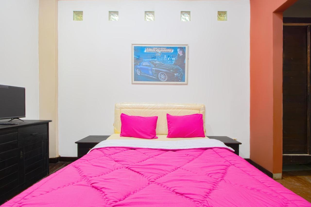 Tobana House Bintaro Hotel Jakarta Eksteriør billede