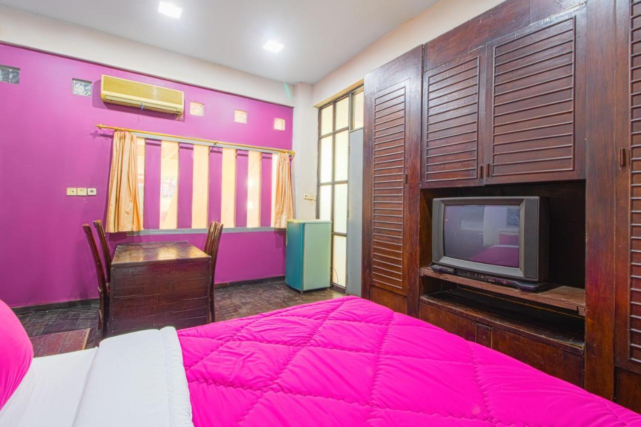 Tobana House Bintaro Hotel Jakarta Eksteriør billede
