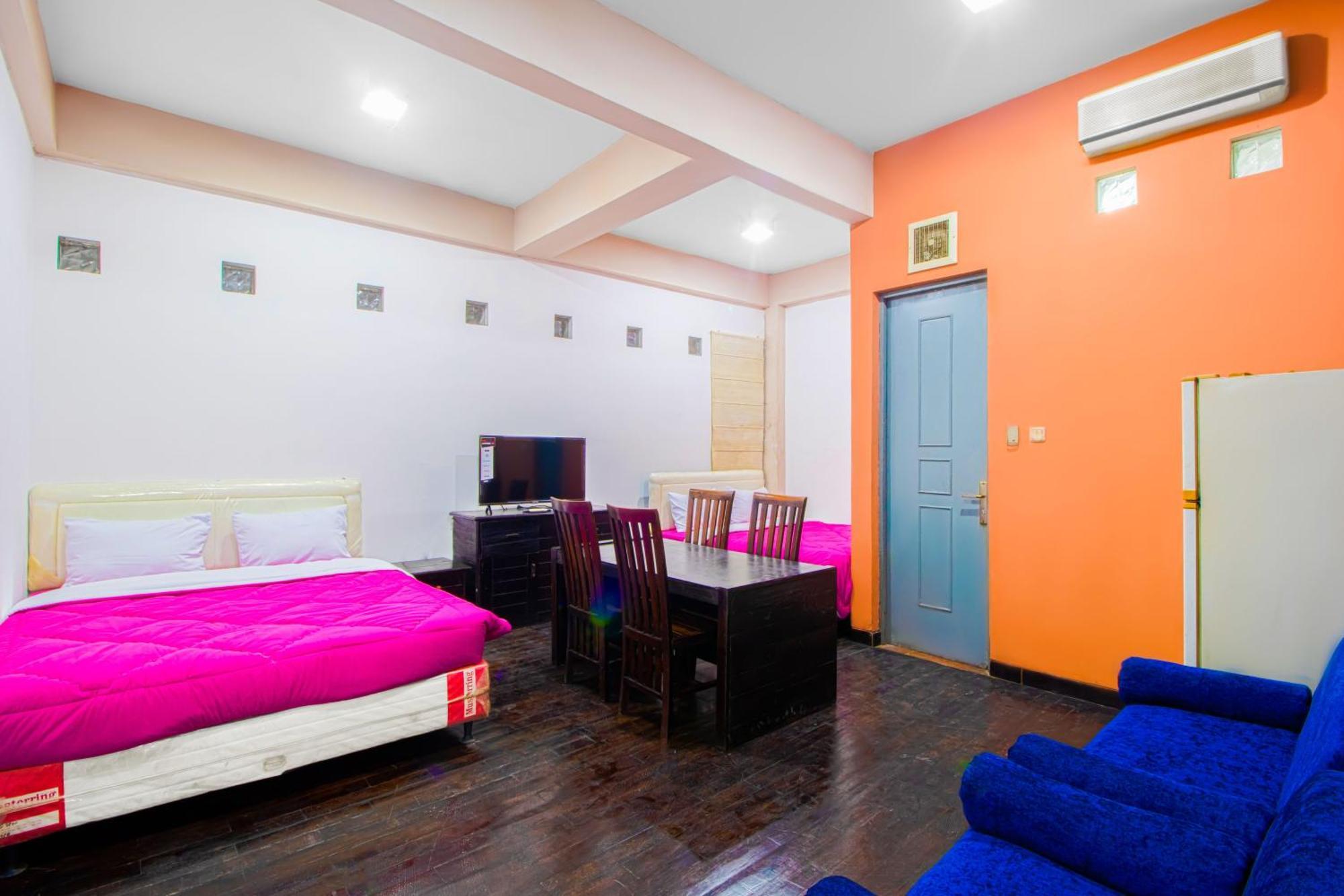 Tobana House Bintaro Hotel Jakarta Eksteriør billede