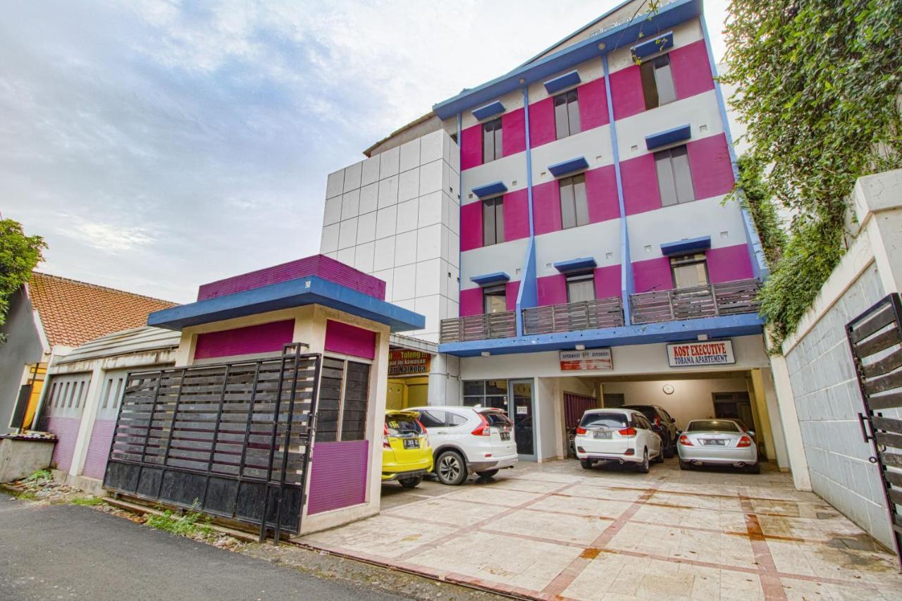 Tobana House Bintaro Hotel Jakarta Eksteriør billede